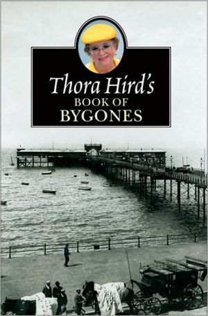 Book Thora Hird's Book of Bygones free