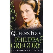 Book The Queens Fool - 2004 publication. free