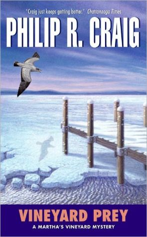 Book Vineyard Prey: A Martha's Vineyard Mystery (A Martha's Vineyard Mystery, 16) free