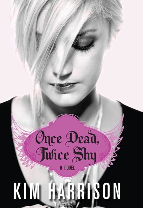 Book Once Dead, Twice Shy: A Novel (Madison Avery Book 1) free