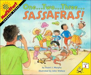 Book One...Two...Three...Sassafras! (MathStart 1) free