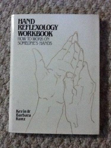 Book Hand reflexology workbook: How to work on someone's hands free