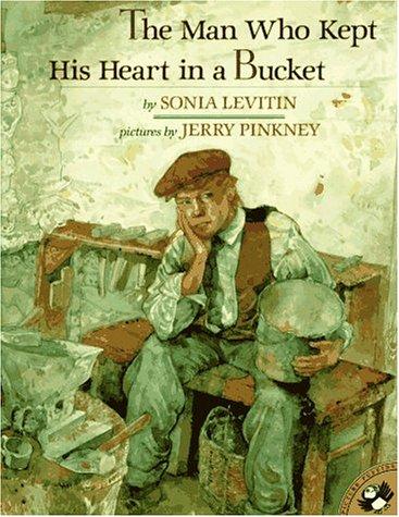 Book The Man Who Kept His Heart in a Bucket (Picture Puffins) free