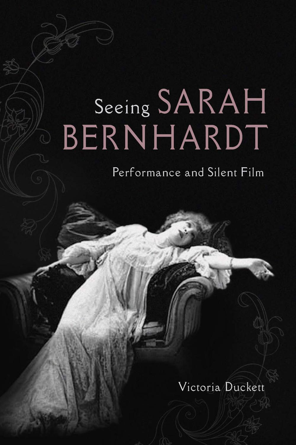 Book Seeing Sarah Bernhardt free