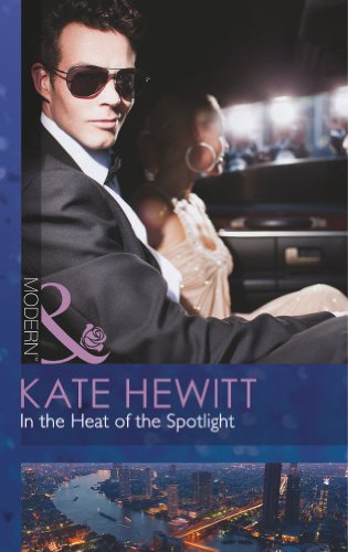 Book In the Heat of the Spotlight (Mills & Boon Modern) free