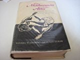 Book The madwoman in the attic: The woman writer and the nineteenth-century literary imagination free